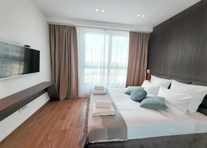 Eterna Premium 1 Bedroom 아파트 Sajmiste